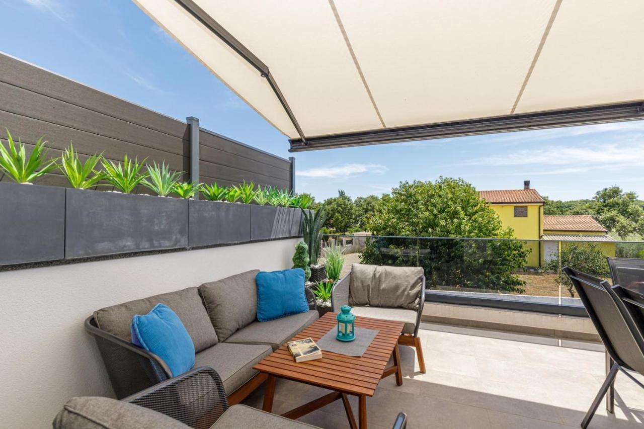 Sabena Apartment With Private Whirlpool Porec Esterno foto