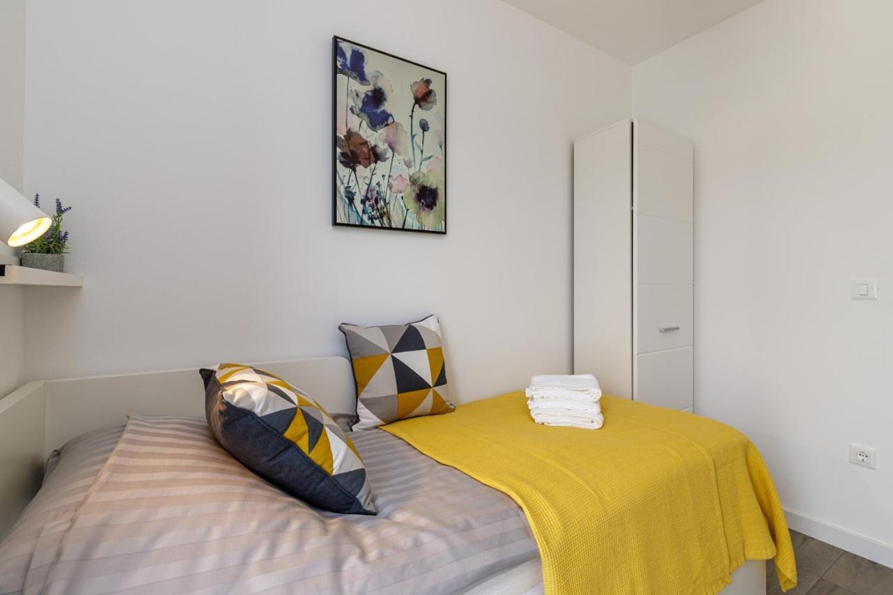 Sabena Apartment With Private Whirlpool Porec Esterno foto