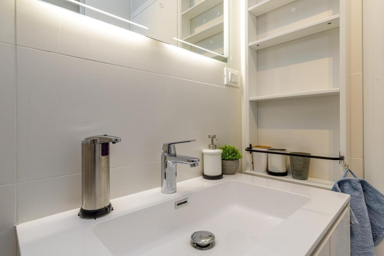 Sabena Apartment With Private Whirlpool Porec Esterno foto