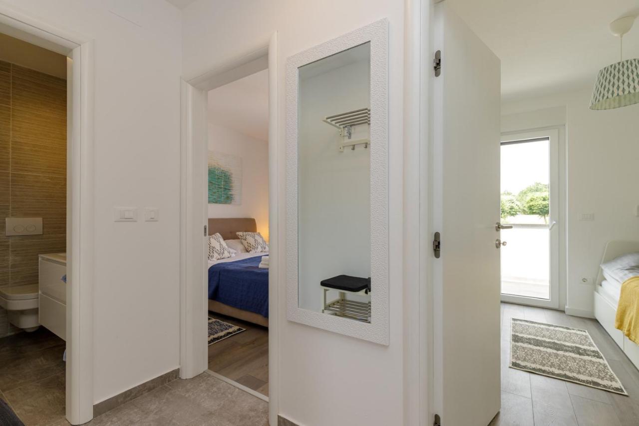 Sabena Apartment With Private Whirlpool Porec Esterno foto
