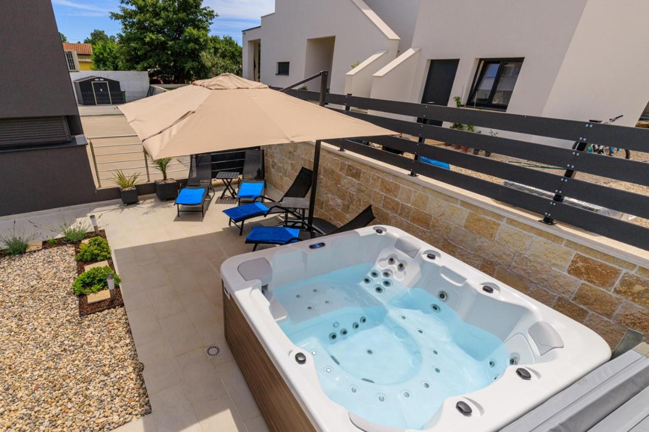 Sabena Apartment With Private Whirlpool Porec Esterno foto
