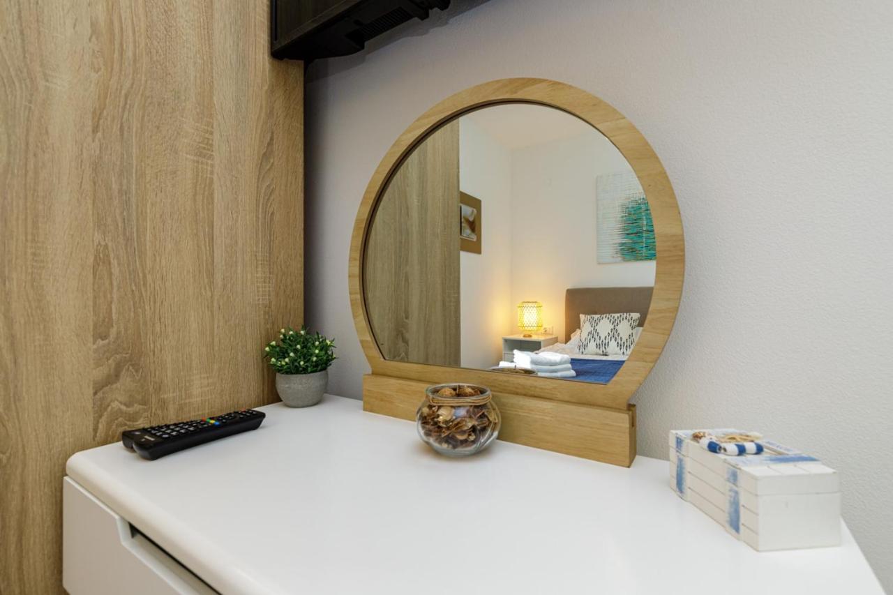 Sabena Apartment With Private Whirlpool Porec Esterno foto