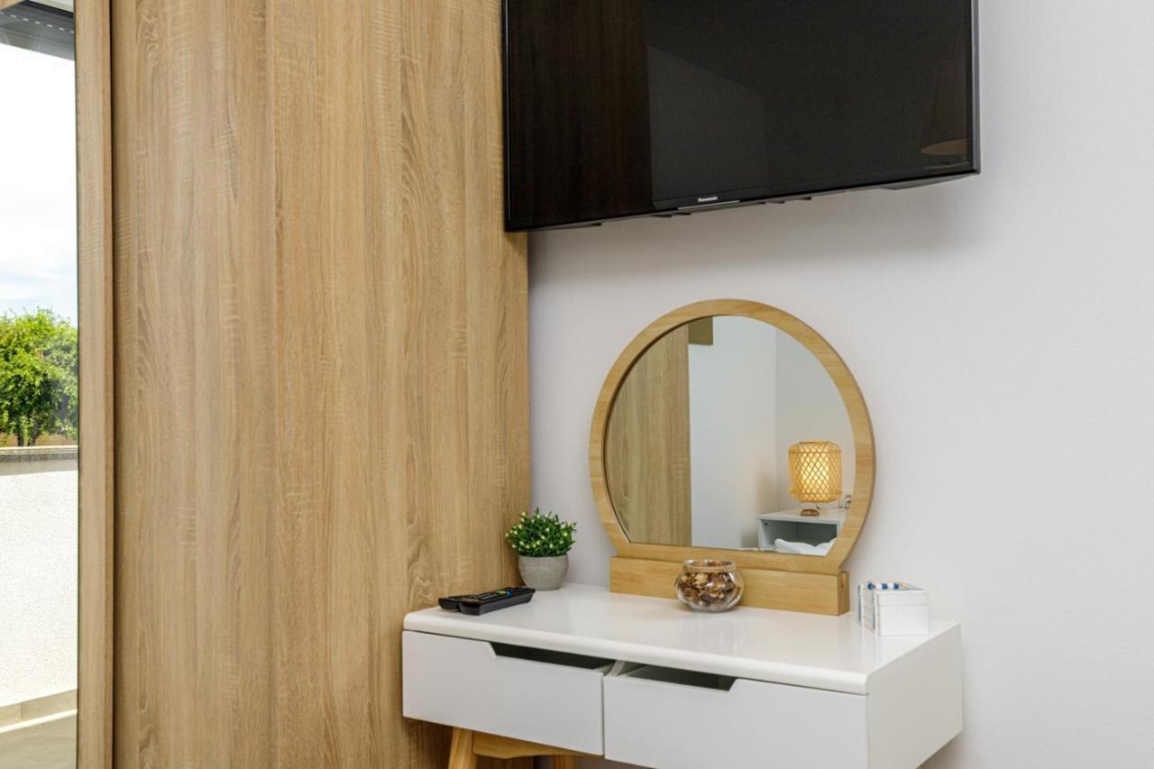 Sabena Apartment With Private Whirlpool Porec Esterno foto